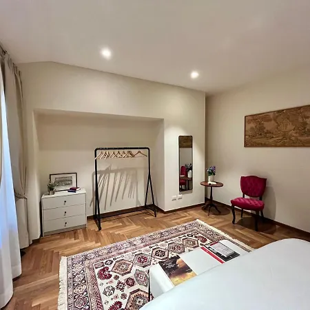 Apartamento Lovely 2 Bedroom Nearby Piazza Maggiore Bolonha